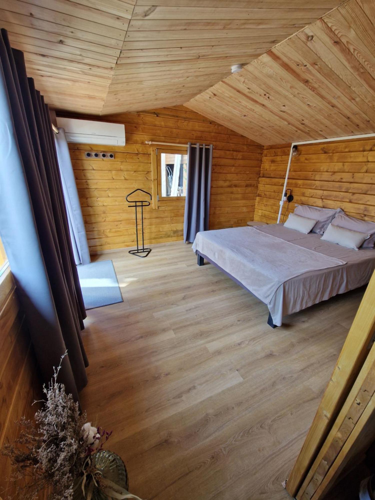 Hotel Les Restanques De Camelie Saint-Thomé Zewnętrze zdjęcie